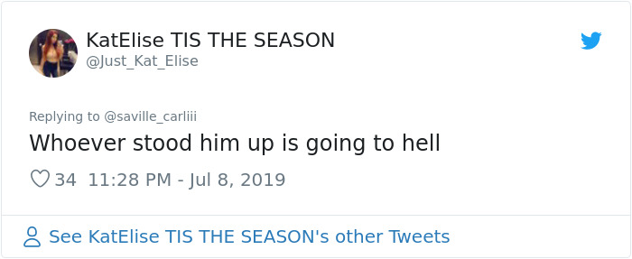 Dad Texts Daughter For Advice On His Outfit For A Date And Their Adorable Exchange Goes Viral