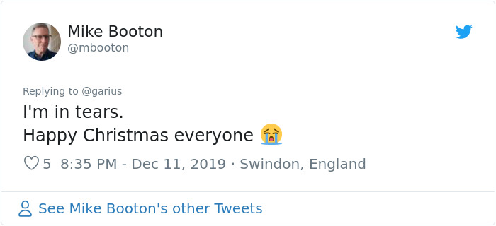 This Powerful Love And Loss Story On The London Underground Is Going Viral On Twitter This Powerful Love And Loss Story On The London Underground Is Going Viral On Twitter