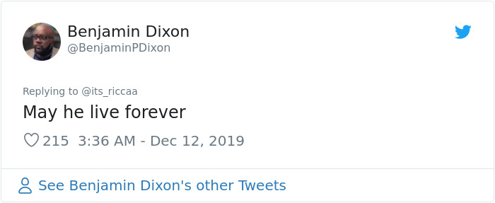 Student Shares A Compilation Of Various Crazy Things Her 70+ Y.O. Physics Professor Did, And It's Awesome