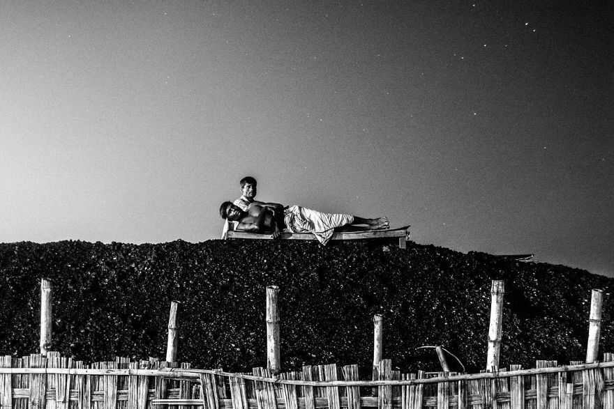 Discover The Winners Of The Independent Photographer&rsquo;s &lsquo;Black & White&rsquo; Photo Contest