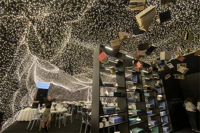 This Interstellar Themed Restaurant Is Every Geek’s Dream Come True This Interstellar Themed Restaurant Is Every Geek’s Dream Come True