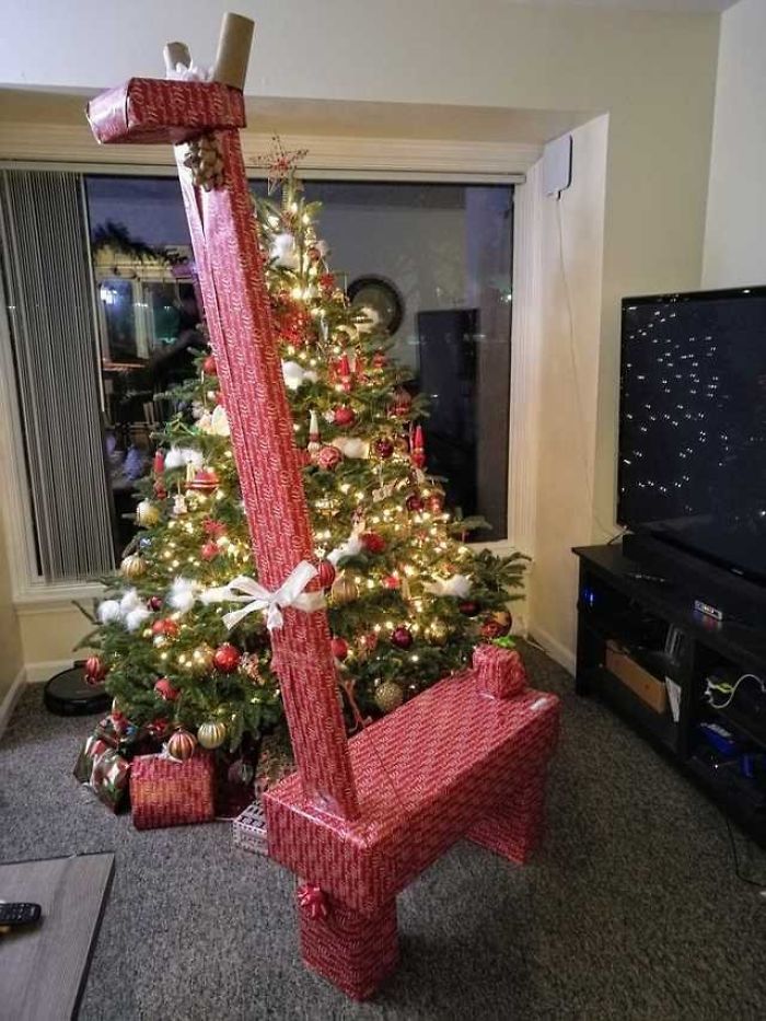 The Christmas Giraffe, A Collection Of 6 Gifts For My Wife. Inspired By The Christmas Moose