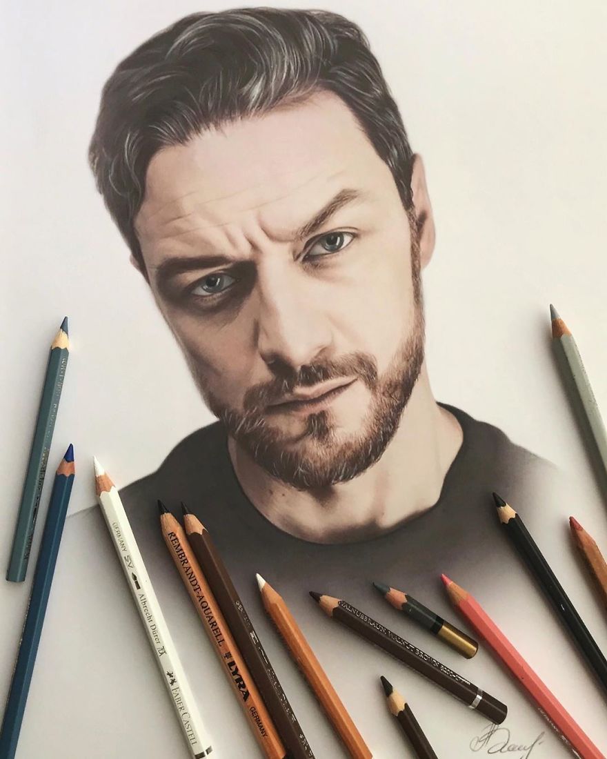 Artist Makes Amazing Hyper-Realistic Drawings Using Only Colored Pencils