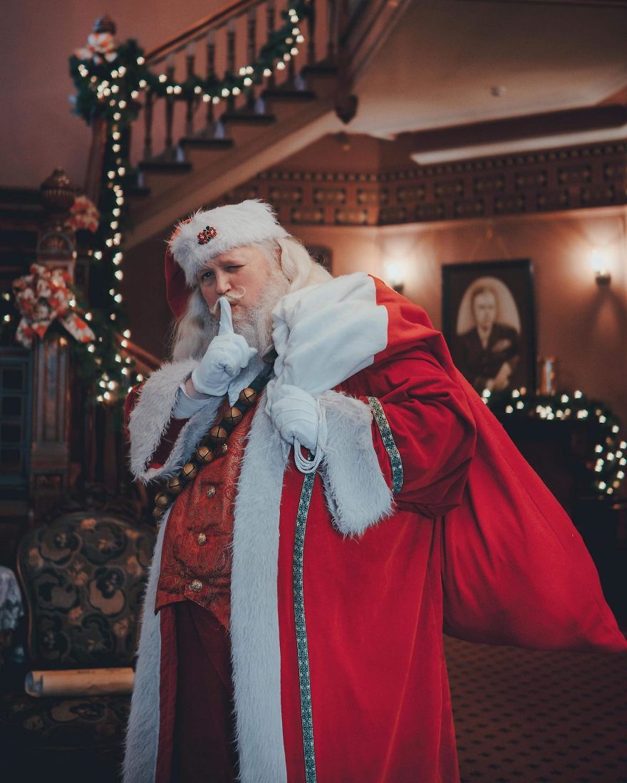 Kids Meet Santa For The First Time And It Will Warm Your Heart