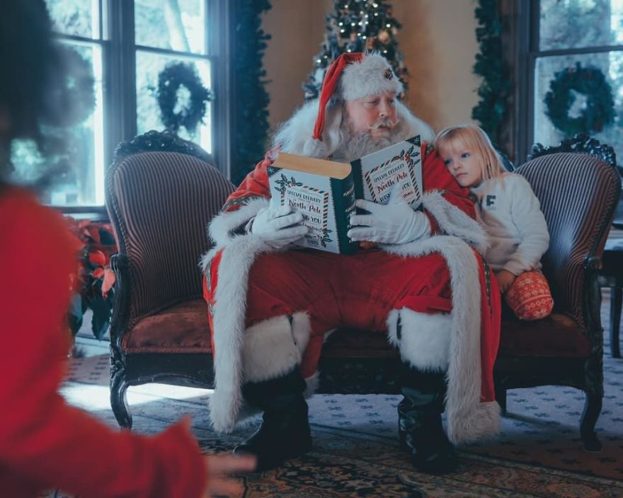 Kids Meet Santa For The First Time And It Will Warm Your Heart