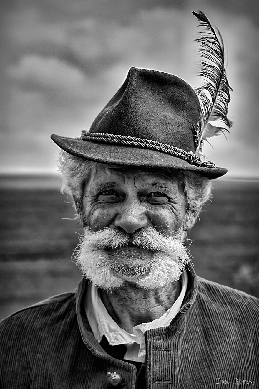 The Life Of The Traditional Shepherds Of Rural Hungary - Guardians Of The Past