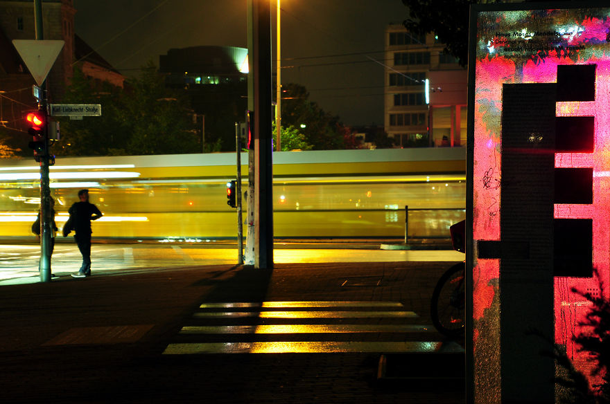 An Der Ecke (At The Corner)