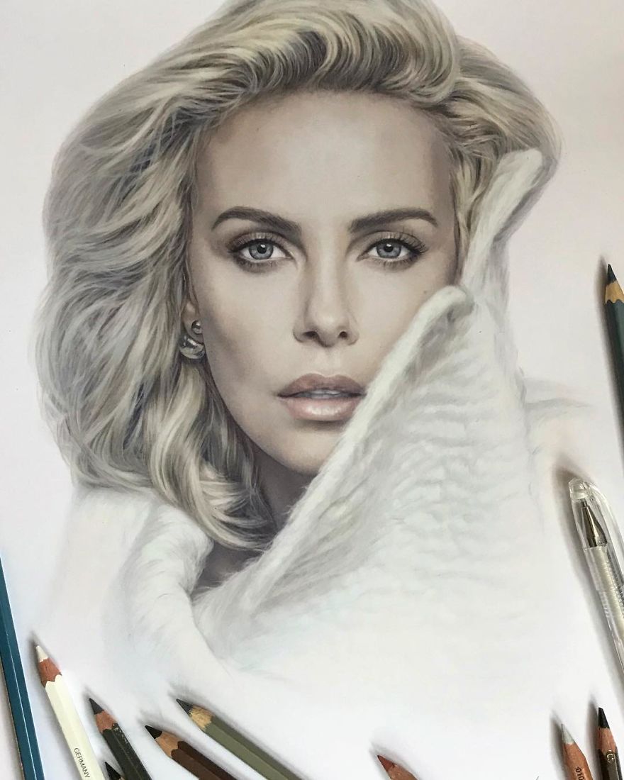 Artist Makes Amazing Hyper-Realistic Drawings Using Only Colored Pencils