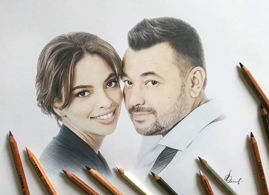 Artist Makes Amazing Hyper-Realistic Drawings Using Only Colored Pencils