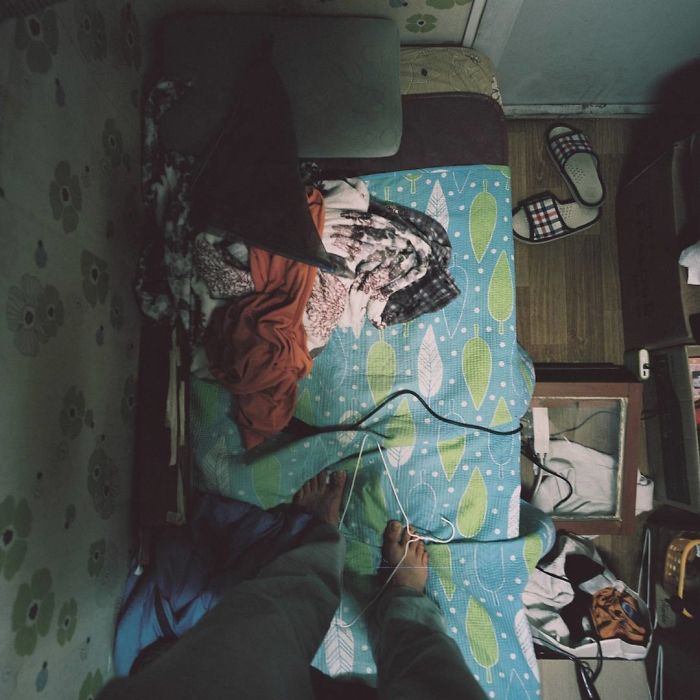 Poor-South-Korea-Living-Conditions-Goshiwon-Photography-Sim-Kyu-Dong
