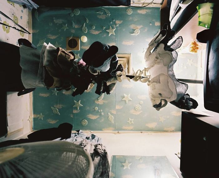 Poor-South-Korea-Living-Conditions-Goshiwon-Photography-Sim-Kyu-Dong