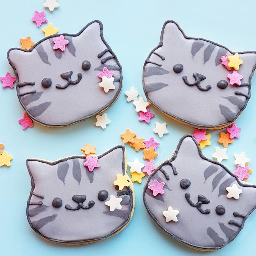 I Spend My Free Time Creating Cookies Of Characters Almost Too Cute To Eat!