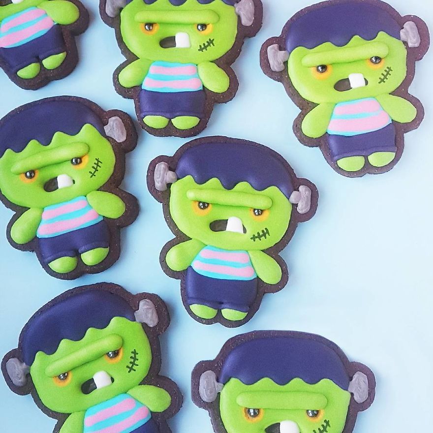 I Spend My Free Time Creating Cookies Of Characters Almost Too Cute To Eat!