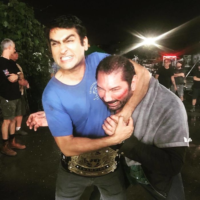 Kumail Nanjiani Explains How He Got Ripped In An Honest Caption