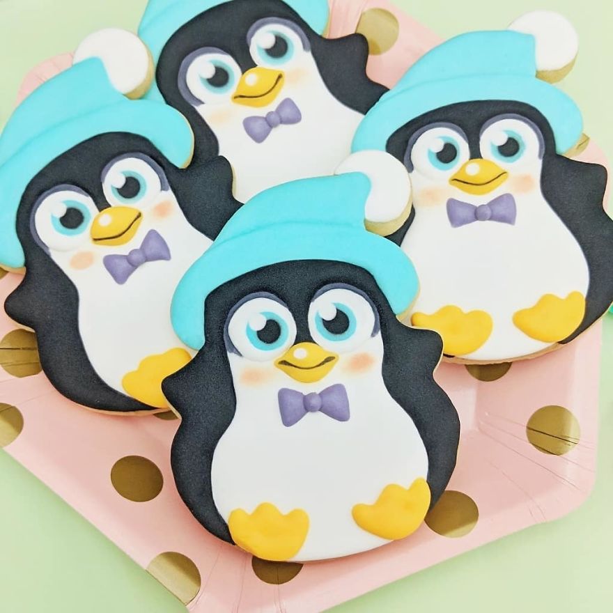 I Spend My Free Time Creating Cookies Of Characters Almost Too Cute To Eat!