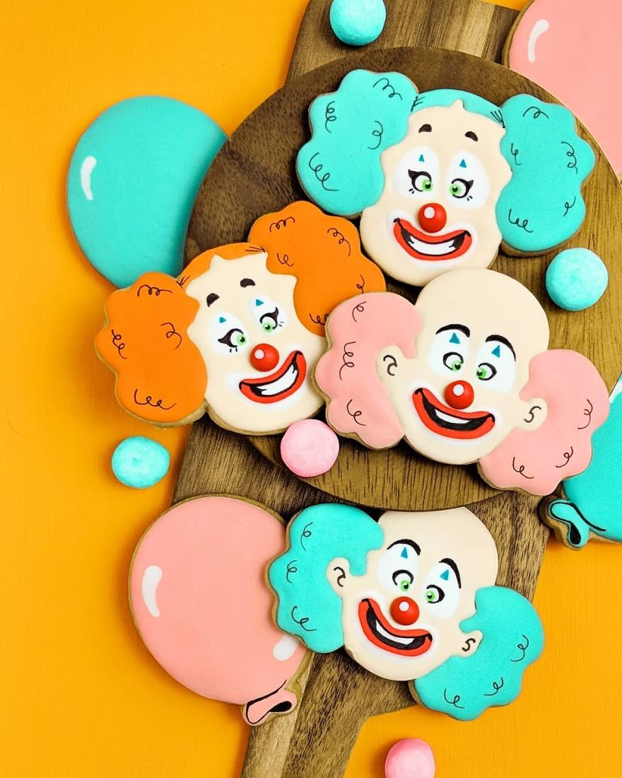 I Spend My Free Time Creating Cookies Of Characters Almost Too Cute To Eat!