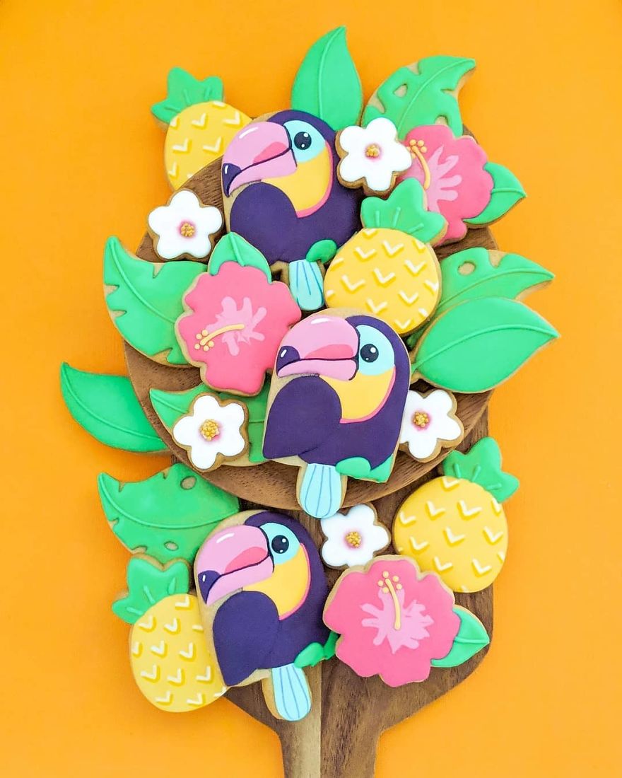 I Spend My Free Time Creating Cookies Of Characters Almost Too Cute To Eat!