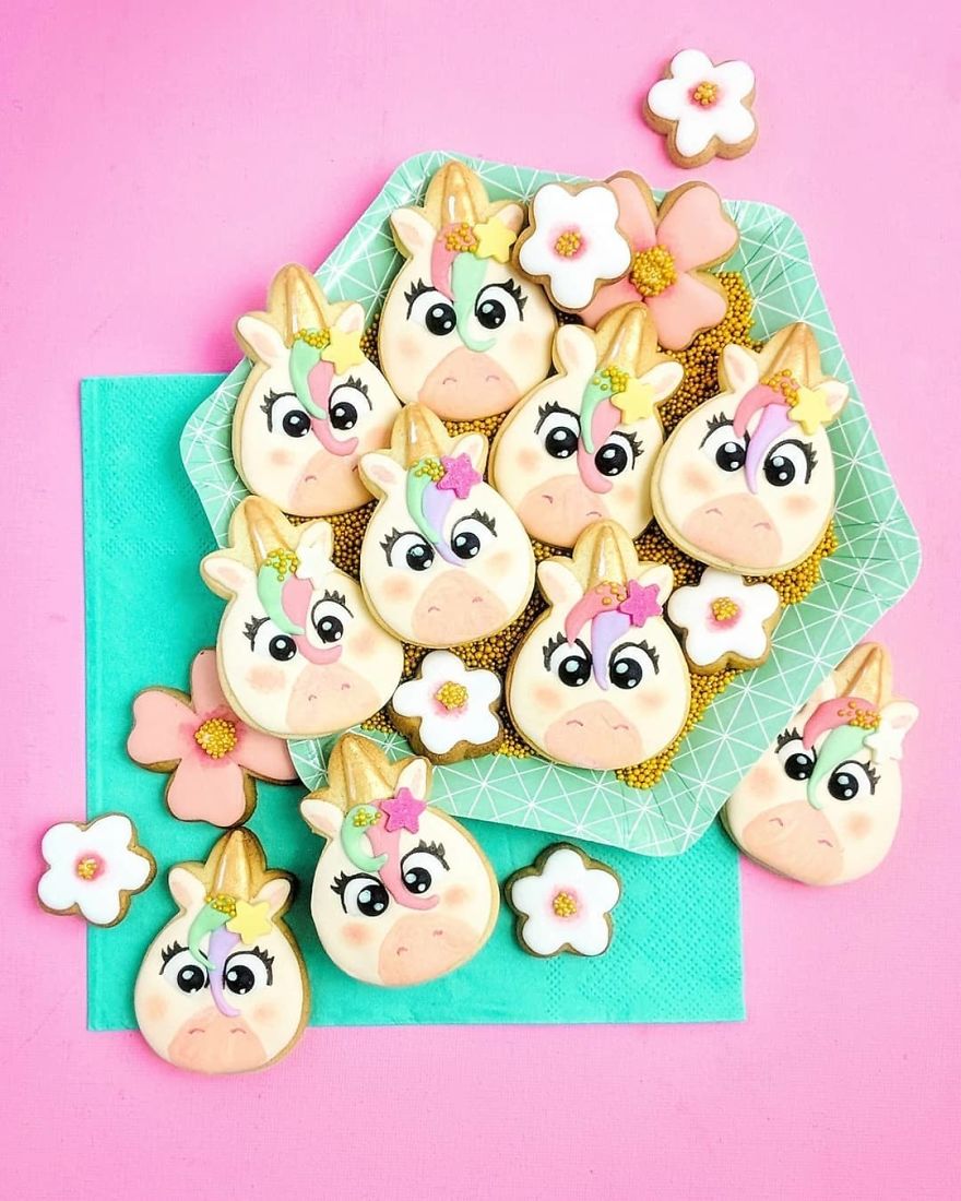 I Spend My Free Time Creating Cookies Of Characters Almost Too Cute To Eat!