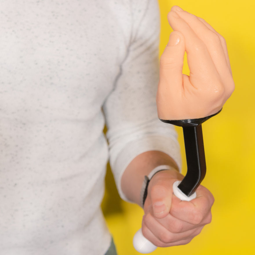 14 New Inventions That Solve Nonexistent Problems In Your Life 14 New Inventions That Solve Nonexistent Problems In Your Life