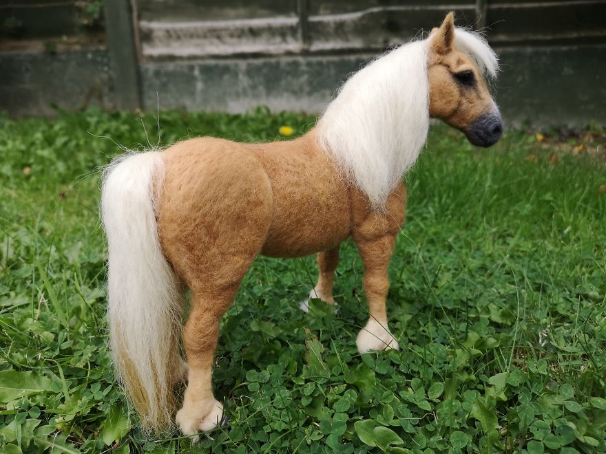 I Make Realistic Pocket Size Ponies! I Make Realistic Pocket Size Ponies!