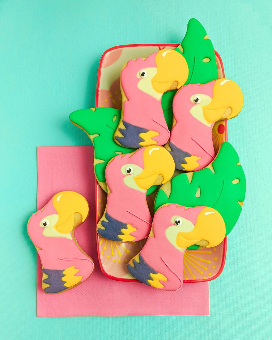 I Spend My Free Time Creating Cookies Of Characters Almost Too Cute To Eat!