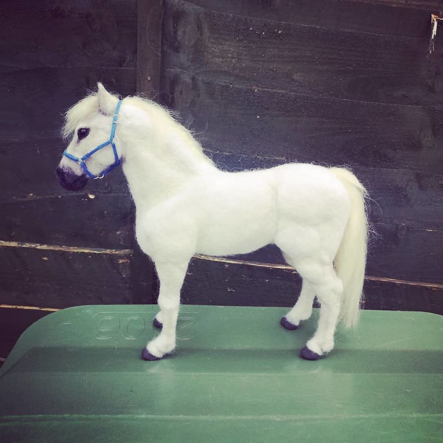 I Make Realistic Pocket Size Ponies! I Make Realistic Pocket Size Ponies!