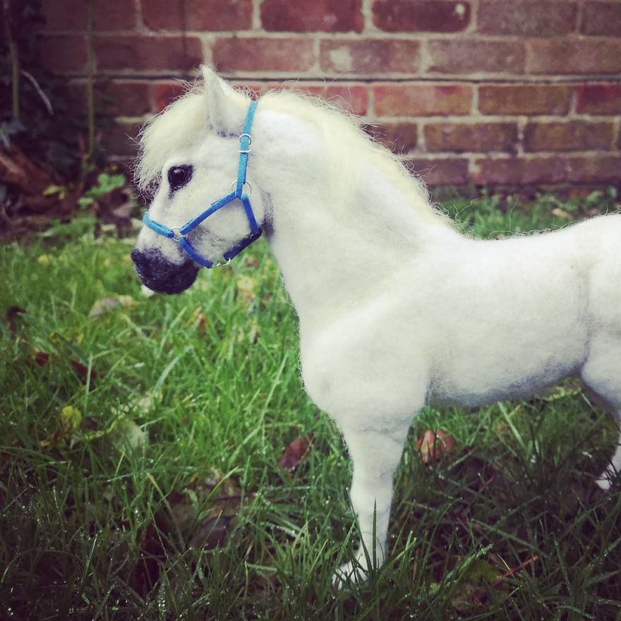 I Make Realistic Pocket Size Ponies! I Make Realistic Pocket Size Ponies!
