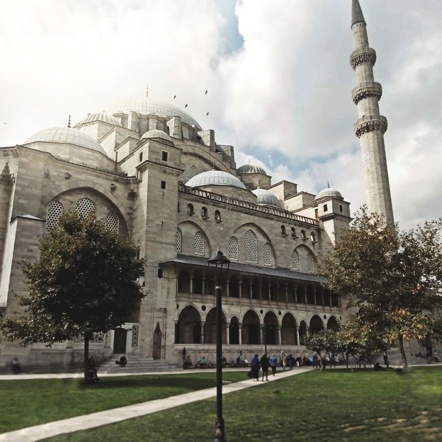 Took Amazing Photos Using Only An iPhone 6