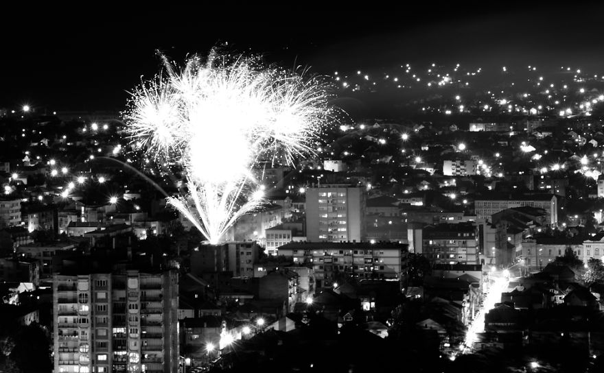 40 Street Photos From Serbia