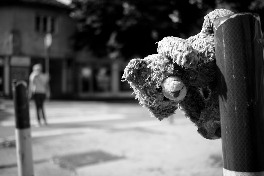 40 Street Photos From Serbia