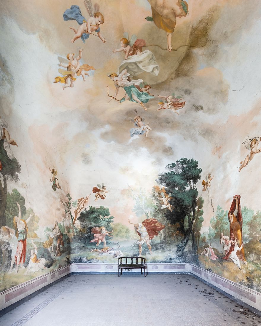 One Of The Finest Fresques (Italy)