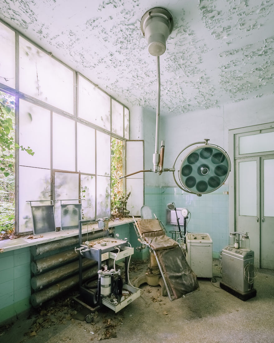 Classic Operating Room, In A Famous Asylum (Italy)