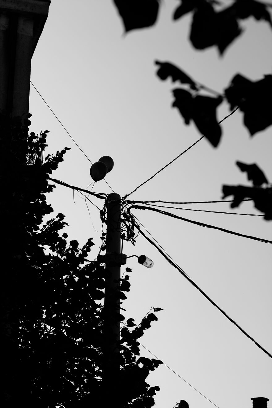 40 Street Photos From Serbia