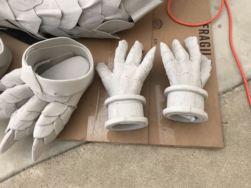 I Used Foam And 3D Prints To Create An Animated Dragon Cosplay And It Took Me Over 400 Hours (18 Pics) I Used Foam And 3D Prints To Create An Animated Dragon Cosplay And It Took Me Over 400 Hours (18 Pics)