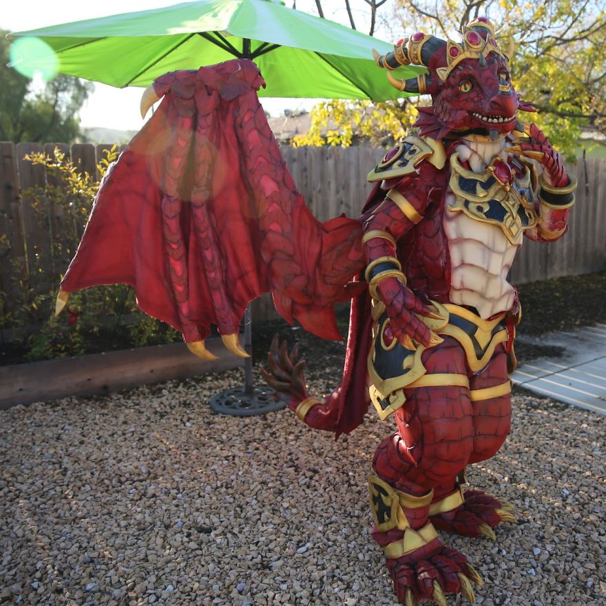 I Used Foam And 3D Prints To Create An Animated Dragon Cosplay And It Took Me Over 400 Hours (18 Pics) I Used Foam And 3D Prints To Create An Animated Dragon Cosplay And It Took Me Over 400 Hours (18 Pics)