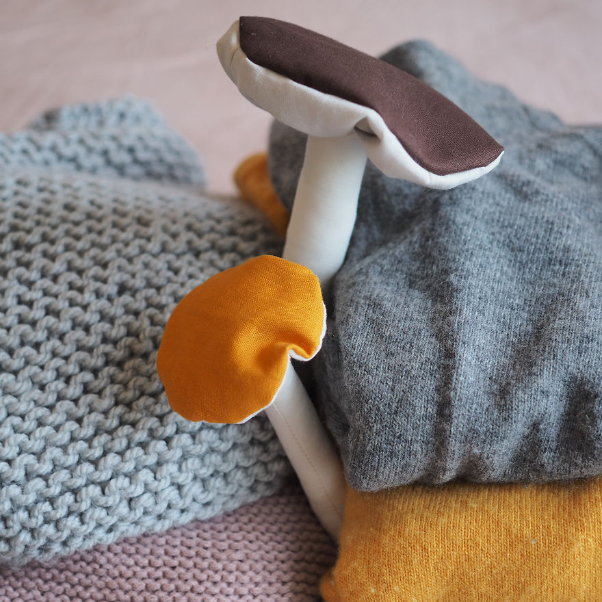 Who Would Known Having Mushrooms In Your Closet Could Smell So Nice?