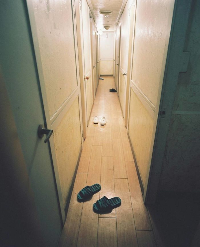 Poor-South-Korea-Living-Conditions-Goshiwon-Photography-Sim-Kyu-Dong