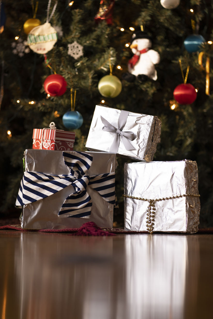 Why Is No One Wrapping Gifts In Foil?!