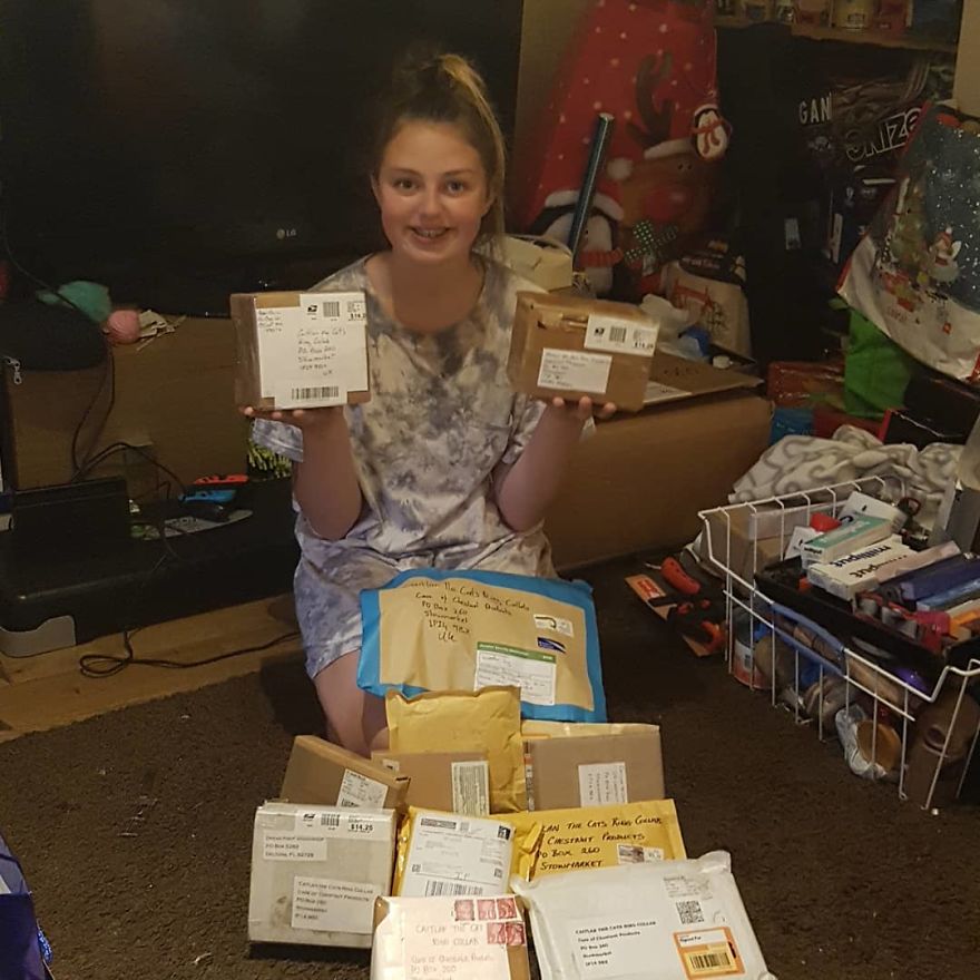 Join A Collaboration, Already Involving Over 60 Makers From All Over The World, To Build The Chain Join A Collaboration, Already Involving Over 60 Makers From All Over The World, To Build The Chain