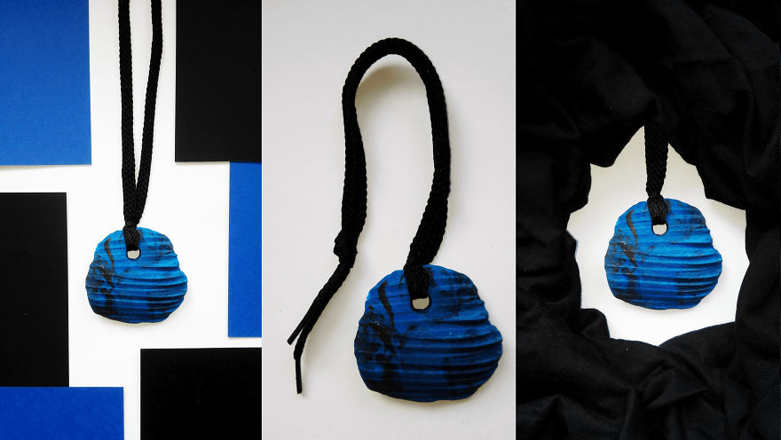 I Used Two Colors Of Clay And Shoelaces To Create Marble Pendants! I Used Two Colors Of Clay And Shoelaces To Create Marble Pendants!