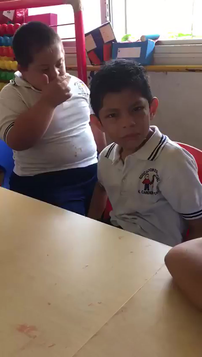 Video Of Boy With Down’s Syndrome Comforting Classmate With Autism Goes Viral For The Right Reasons Video Of Boy With Down’s Syndrome Comforting Classmate With Autism Goes Viral For The Right Reasons