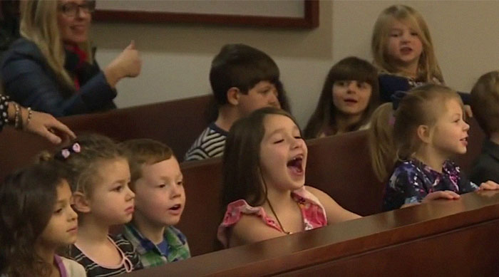 Boy Has His Whole Kindergarten Class At His Adoption Hearing And It's The Cutest Support Group Ever Boy Has His Whole Kindergarten Class At His Adoption Hearing And It's The Cutest Support Group Ever