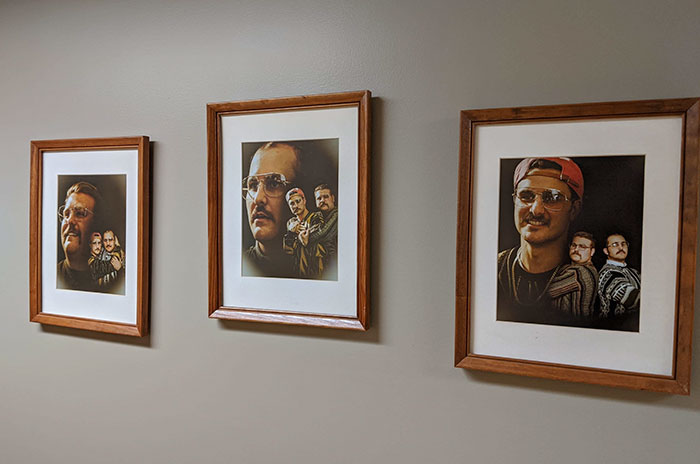 3 Brothers Come Up With A 'Terribly Awesome' Vintage Photoshoot As A Christmas Present To Their Parents 3 Brothers Come Up With A 'Terribly Awesome' Vintage Photoshoot As A Christmas Present To Their Parents