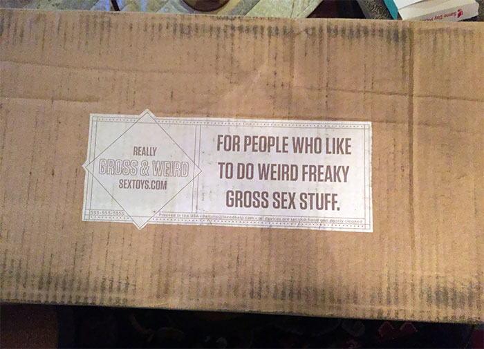 How My Graphic Designer Sister Likes To Send My Christmas Presents