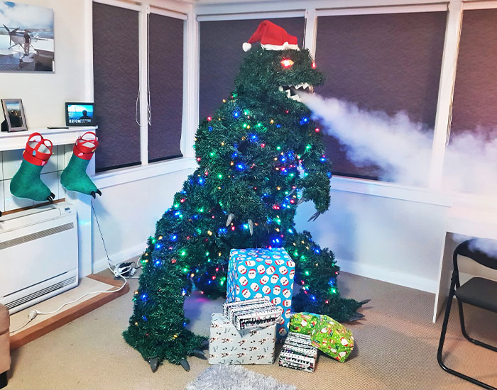 Guy Used Household Items To Build A Magnificent Smoke-Breathing Godzilla Christmas Tree