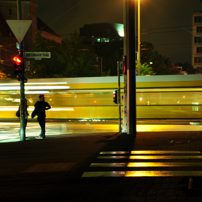 Neon Noir: The Transformation Of A Place From Concrete To Ephemeral (10 Photos)