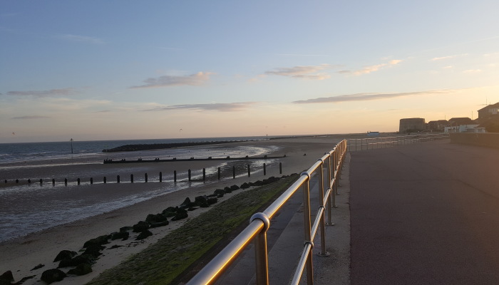 I Take Pictures Of My Town To Show People That It’s Not As Bad As It’s Reputation