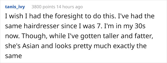 Man Snaps A Mirror Selfie With His Barber In The 1970s, Continues The Tradition For 40 Years