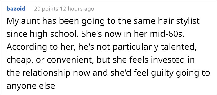 Man Snaps A Mirror Selfie With His Barber In The 1970s, Continues The Tradition For 40 Years