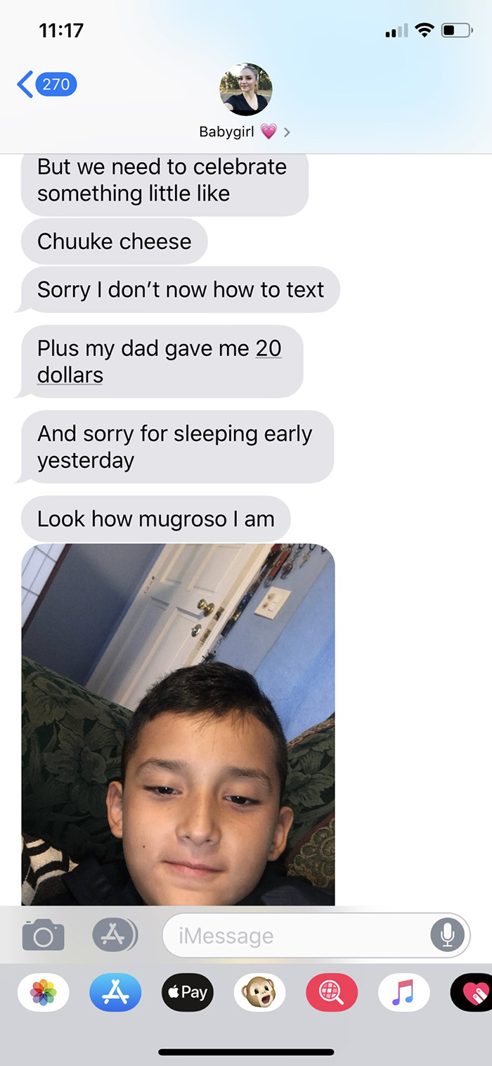 Younger Brother Texts His Sister's Boyfriend From Her Phone And Their Adorable Exchange Is Going Viral Younger Brother Texts His Sister's Boyfriend From Her Phone And Their Adorable Exchange Is Going Viral